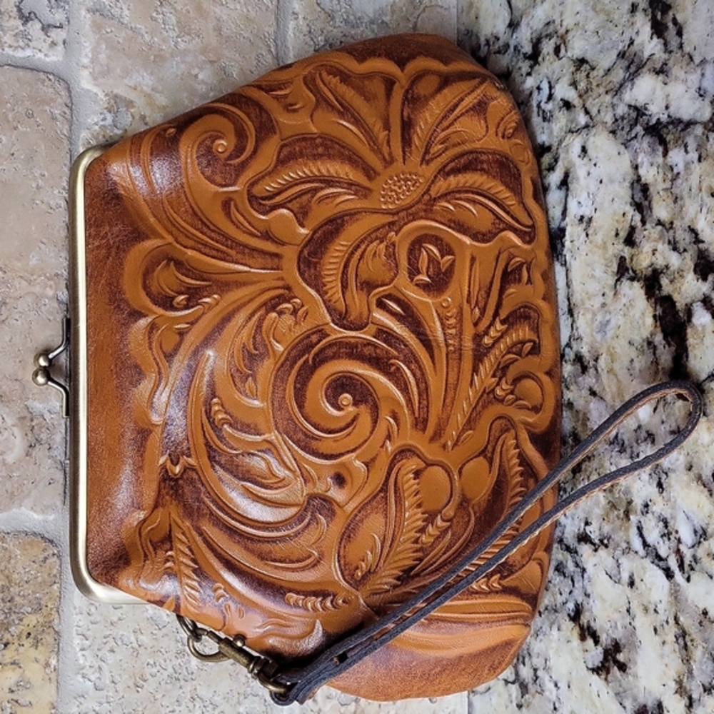 Patricia Nash Burnished Tooled Savena Wristlet - Picture 1 of 4